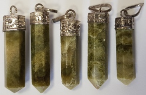 Serpentine verte pendentif