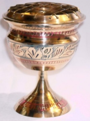 Encensoir émaillé pied et grille
